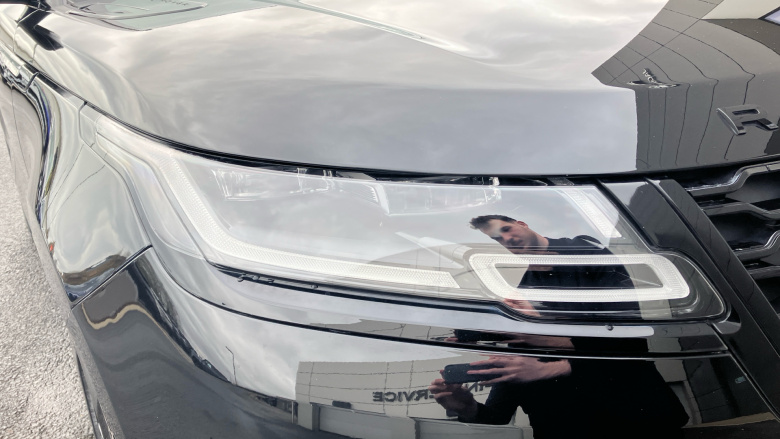 Land Rover Range Rover Velar 2.0 D200 R-Dynamic SE 5dr Auto Diesel Estate